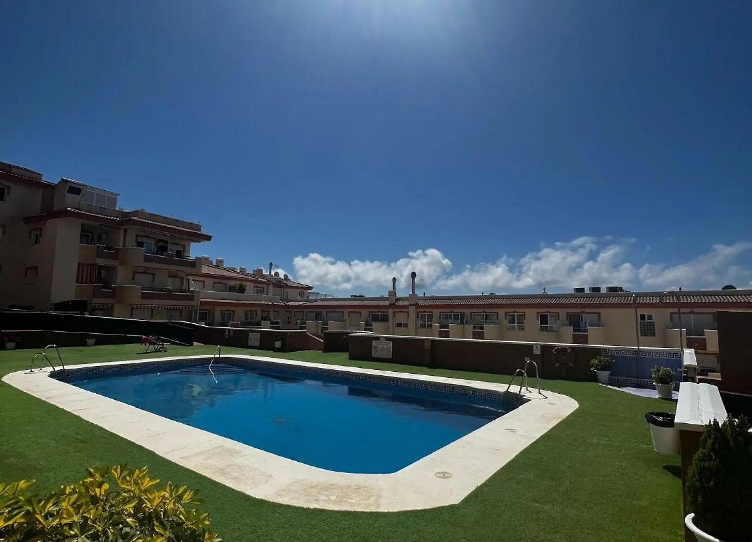 Large Apartment With Sea Views & Terrace Benalmádena