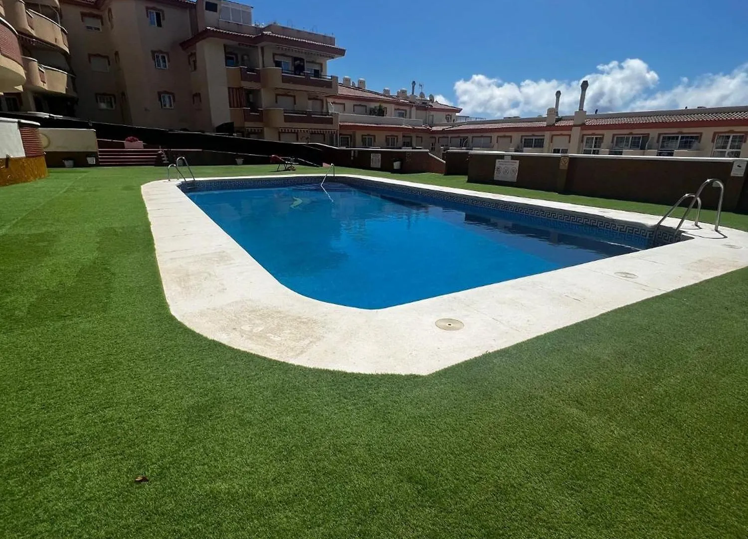 Large Apartment With Sea Views & Terrace Benalmadena