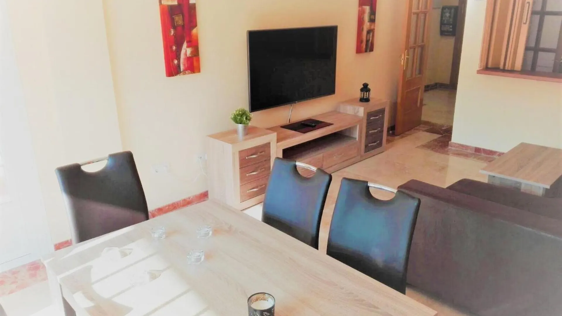 Large Apartment With Sea Views & Terrace Benalmadena